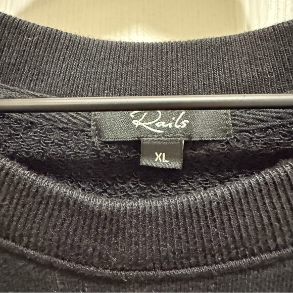 Rails Black star Sweatshirt - Picture 2 of 3